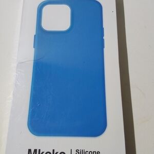 Blue silicone magnetic case for iPhone 14,13 (348)